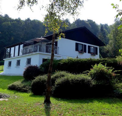 Seitenansicht Terrasse 1 red